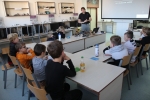Stedn prmyslov kola v Klatovech pedstavila dtem tma Robotika (14.11.2018)